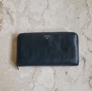 Fossil Blue Sydney Leather Smart Phone Zip Wallet